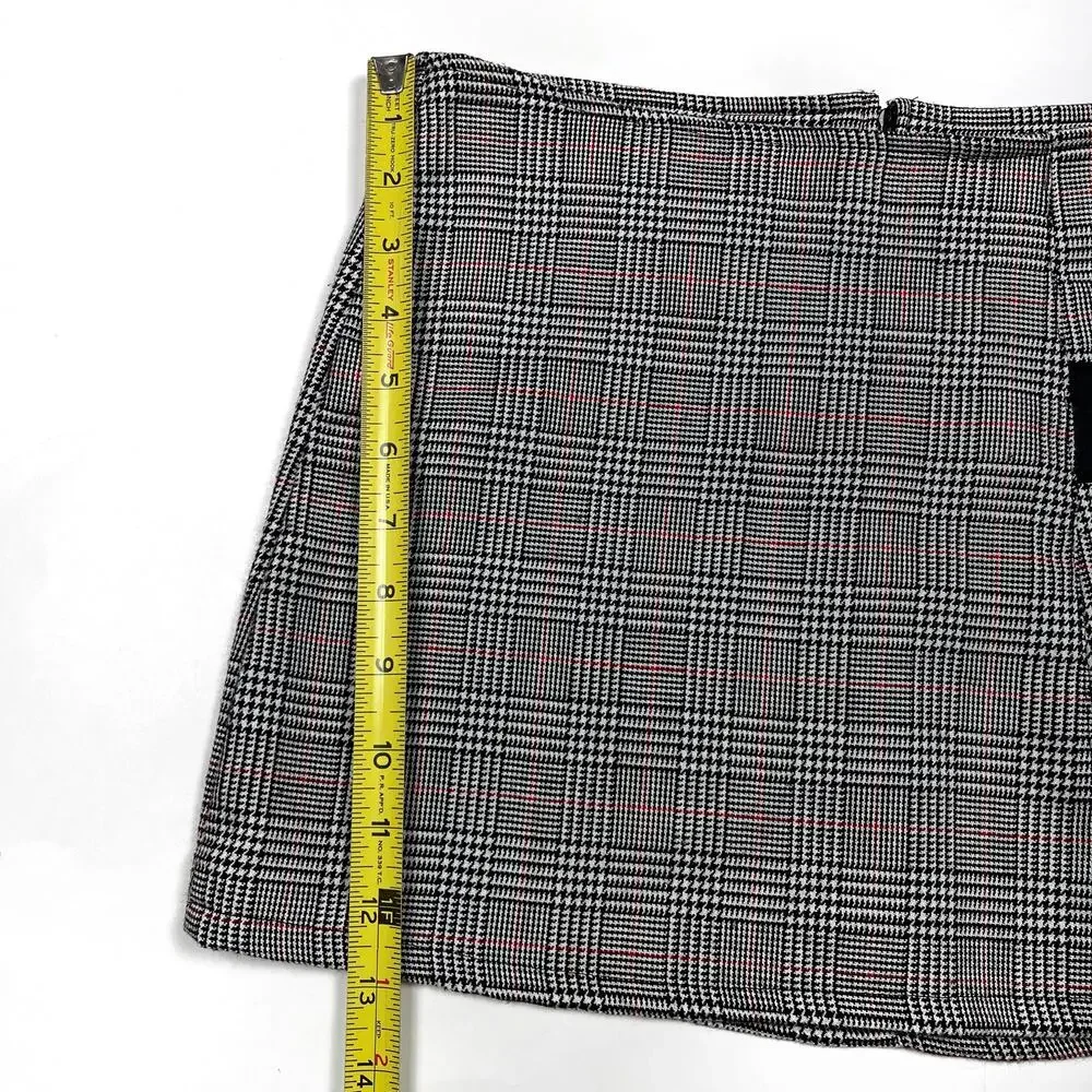 Y2K Serious Los Angeles Plaid Houndstooth Mini Skirt Small Vintage LA Clothing